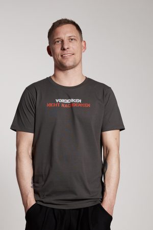 VORDENKEN NICHT NACHDENKEN - Herrenshirt